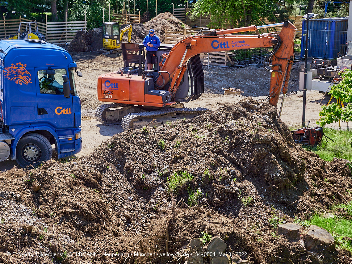 31.05.2022 - Baustelle am Haus für Kinder in Neuperlach